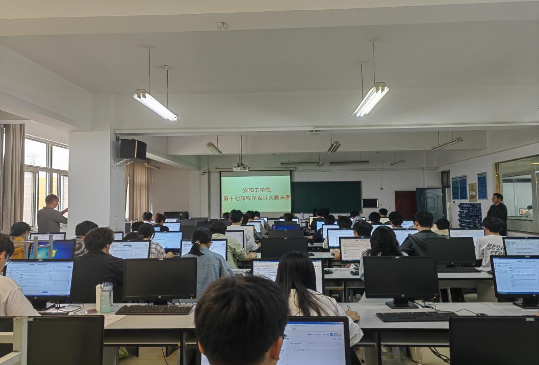 72370c3384ec07898b76a6b8697ee671